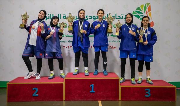 اتحاد الريشة يتوج الفائزات ببطولة المملكة 