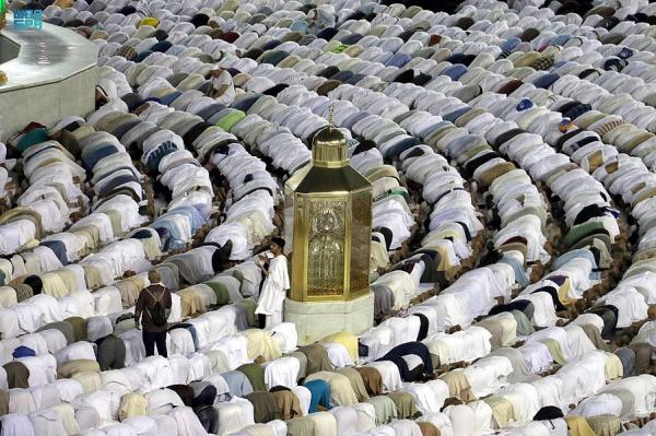 شاهد بالصور.. تعرف على تاريخ ومحتويات بيت الله الحرام