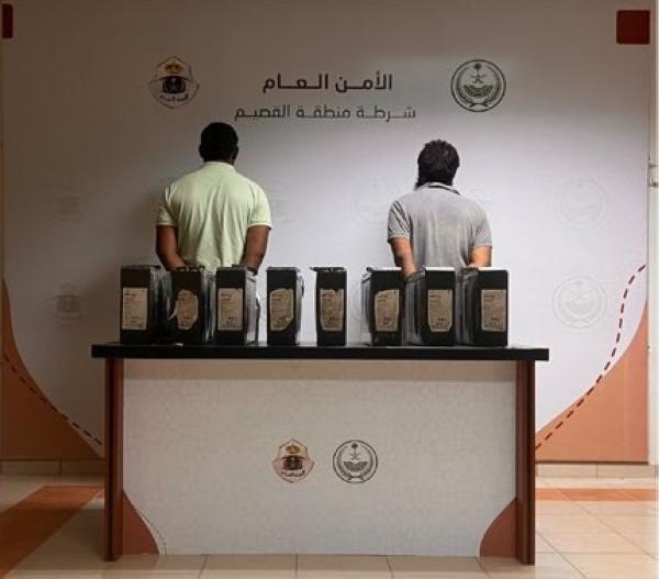 ضبط مقيمَيْن لسرقتهما بطاريات تابعة لإحدى الشركات بالقصيم