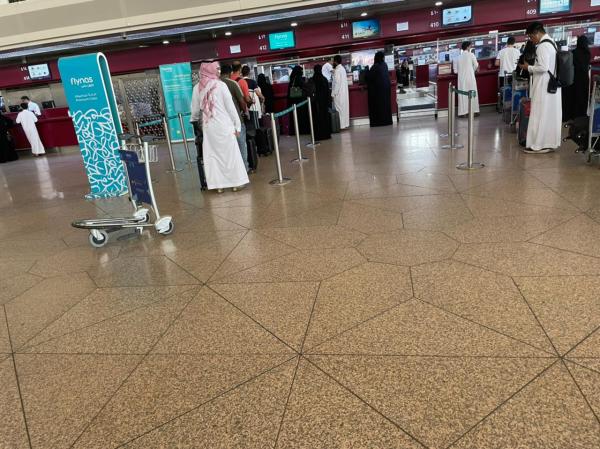 اليوم تتجول في مطار الدمام..وإدارة المطار تعتذر للمسافرين