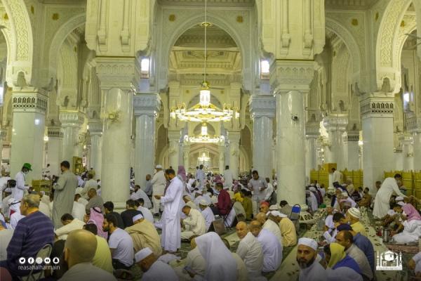 شؤون الحرمين: 200 تصريح لأصحاب سفر إفطار الصائمين بالمسجد الحرام