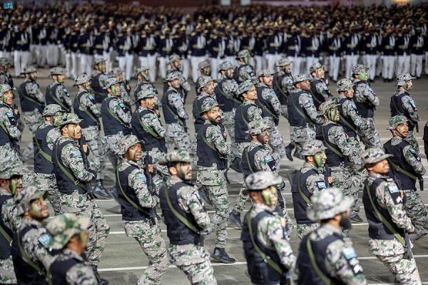 وزير الداخلية يقف على جاهزية قوات أمن الحج