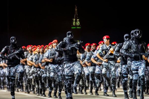 وزير الداخلية يقف على جاهزية قوات أمن الحج