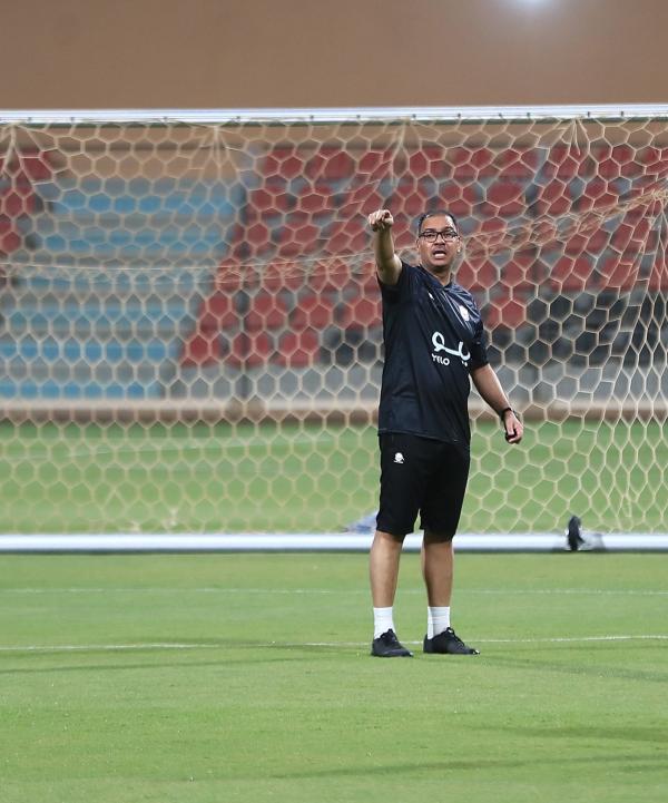 الغدير: الأهلي وأبها وراء تدريبي للرائد