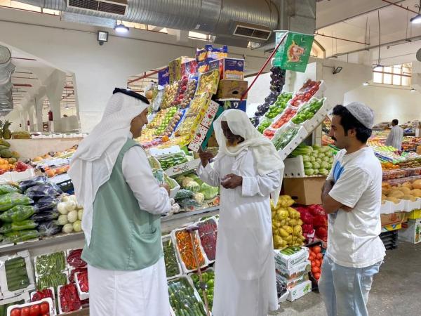 5 مهام للفرق الرقابية ضمن حملة «زراعة الشرقية» بسوق الدمام