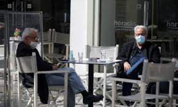 قبرص تعيد فرض استخدام الكمامة لمكافحة كورونا
