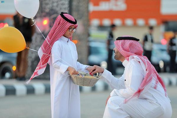 العيدية تقليد أصيل بالمملكة- واس