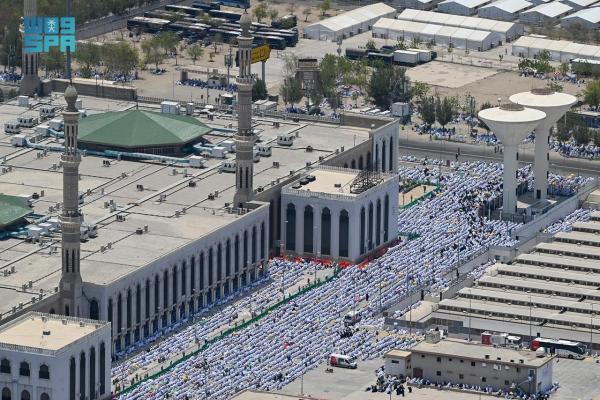 899.353 إجمالي حجاج الموسم الجاري