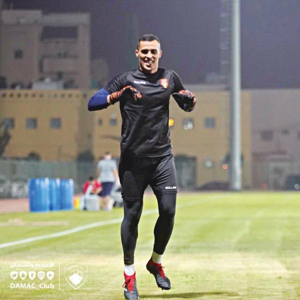 الحراس الأجانب.. حيرة مثيرة!!