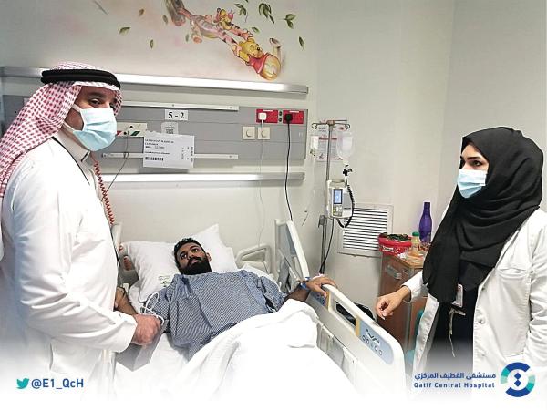 هدايا للمنومين في «القطيف المركزي»