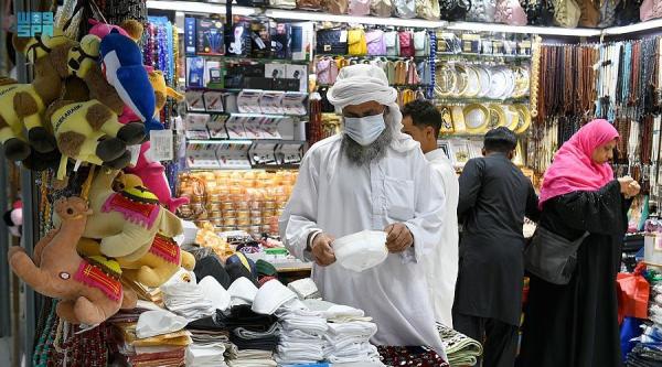 ضيوف الرحمن يُنعشون أسواق المدينة المنورة