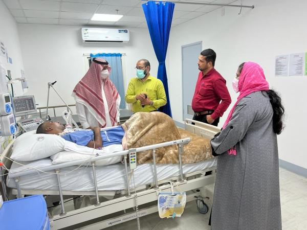 ترحيل وافد «هندي» تعافى من غيبوبة استجابة لرغبة ذويه