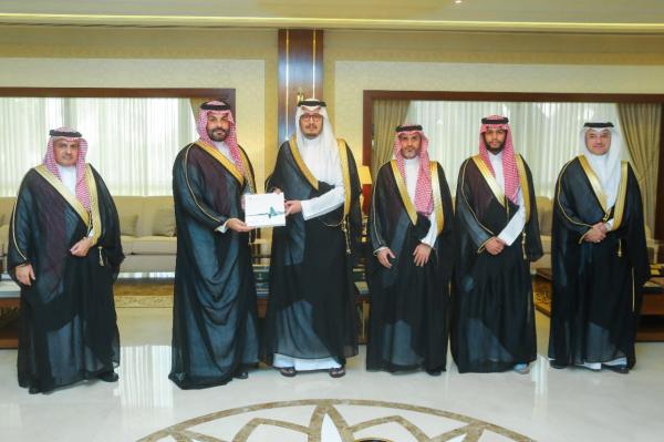 نائب أمير الشرقية يشيد بالجهود التنموية لهيئة المقاولين
