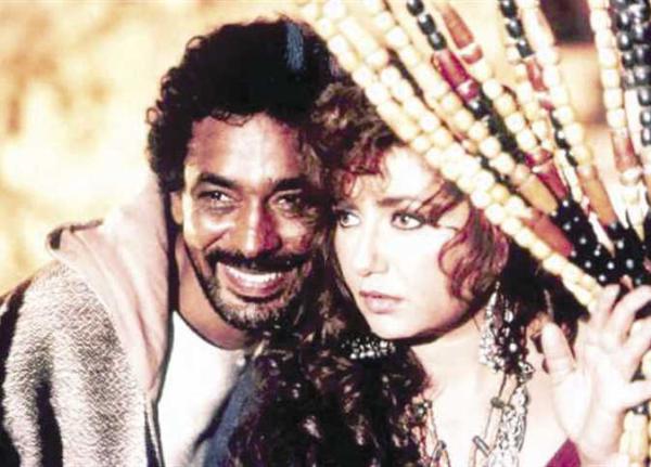 محمد منير وليلى علوي في فيلم المصير