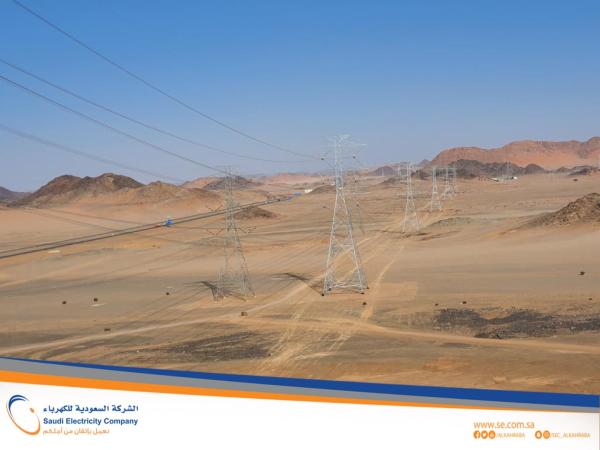 لتعزيز الربط الكهربائي بين المناطق.. نجاح تنفيذ أطول خط هوائي بالمملكة
