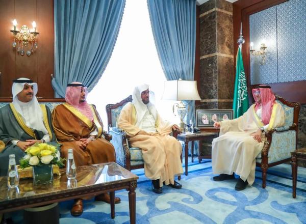 .. ويشيد بتطور «قبس» للقرآن والسنة