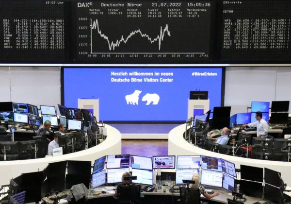 أسهم أوروبا تستقر بعد رفع المركزي الأوروبي سعر الفائدة
