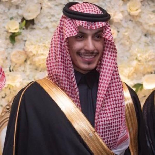 القمة تسع الجميع