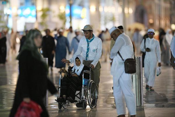 وصول 193 ألف حاج إلى المدينة المنورة