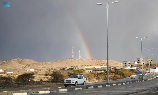 هطول أمطار غزيرة على سراة عبيدة والحرجة