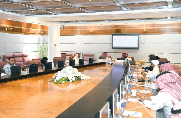 3 بيوت حكومية ومحلية وأجنبية لزيادة الصادرات 50 %