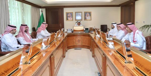 وزير البيئة يشكر القيادة لتخصيصها 10 مليار ريال لدعم الأمن الغذائي