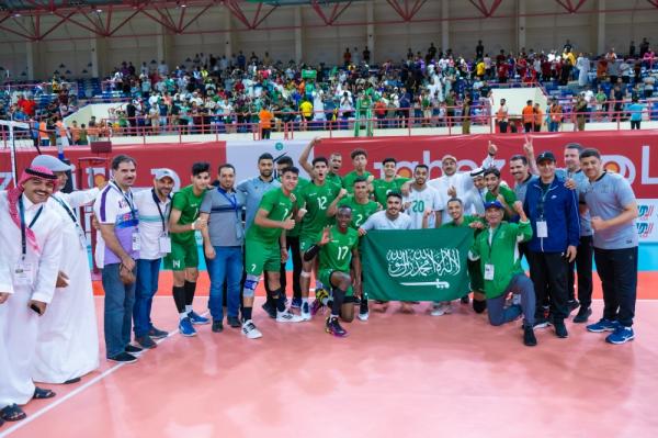 جماهير الأخضر سندنا أمام العراق