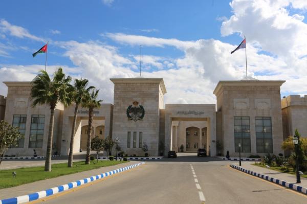 الأمن الأردني: امرأة أردنية تقتل طفليها الوحيدين خنقًا