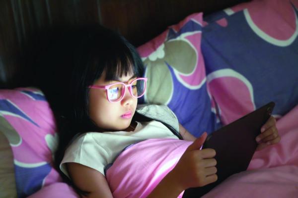 لا تلغي وجبة العشاء.. 6 نصائح لإنقاص وزنك أثناء النوم