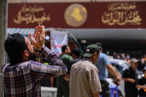 بعد 4 أيام من الاحتجاجات.. ماذا يحدث في العراق؟
