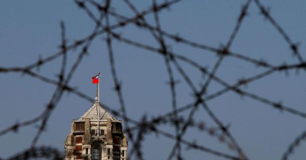 تايوان تدفع بطائرات مقاتلة ردا على الصين