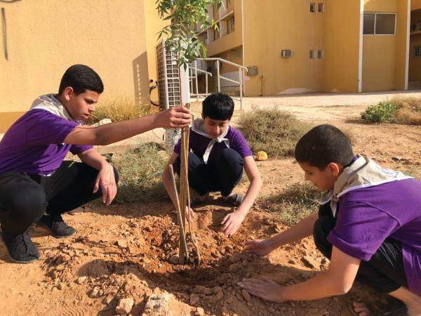 الكشافة .. «عزوف» طلابي و«توهج» غائب عن الميدان