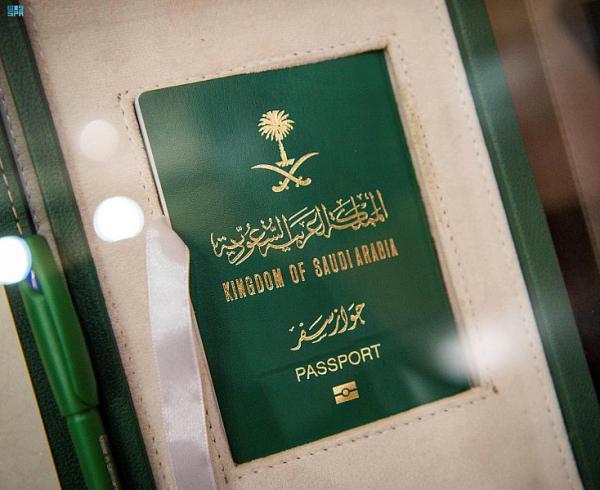 خطوات تجديد وآلية استلام جواز السفر عبر «أبشر» و«سبل»