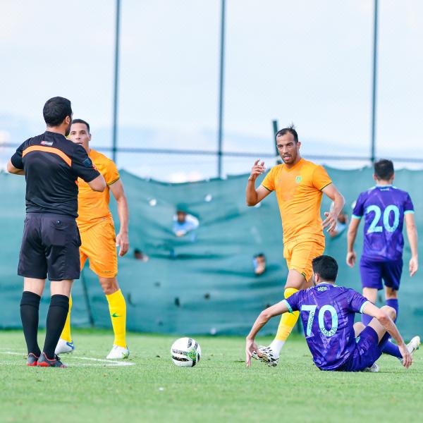 الخليج يتعادل مع الاهلي وديًا 