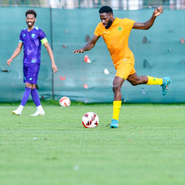 الخليج يتعادل مع الاهلي وديًا 