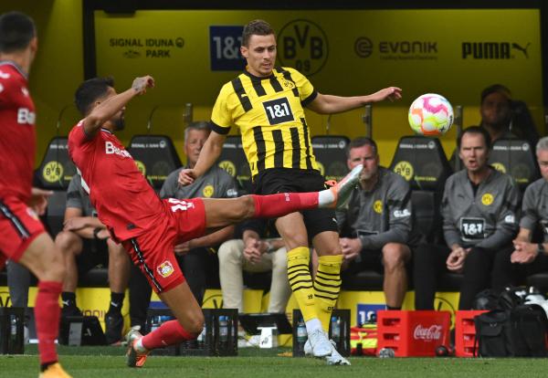 ريوس يقود دورتموند للفوز على ليفركوزن