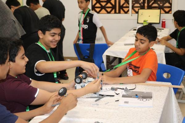 160 طالبا في برنامج «موهبة» الإثرائي الصيفي