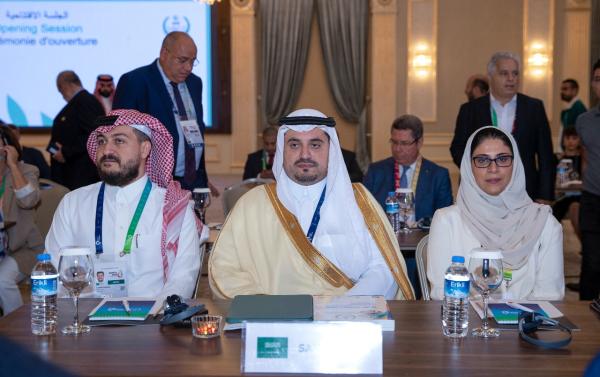 الفيصل.. ينهض باتحاد التضامن الإسلامي
