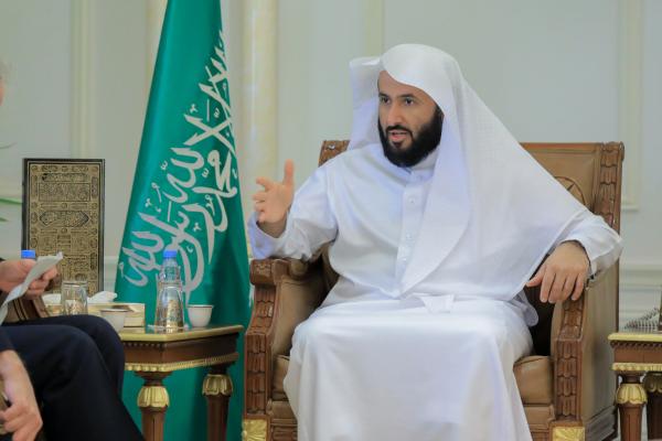 «العدل» تعيد تشكيل لجنة حماية مهنة المحاماة