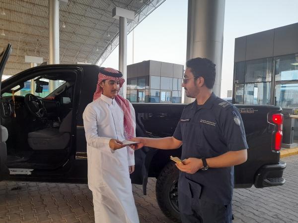 «منفذ سلوى»..خدمات متكاملة لتسهيل حركة المسافرين