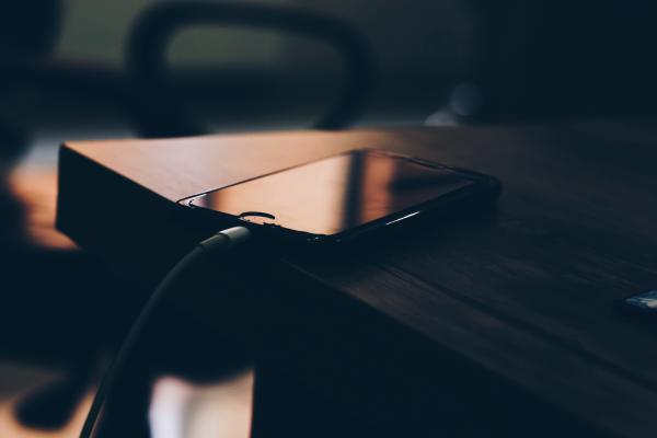«آبل» تعلن عن تغيير مهم على هواتف «آيفون».. عاجل