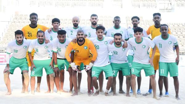 بعثة أخضر الشاطئية تصل للمغرب للمشاركة في البطولة الدولية