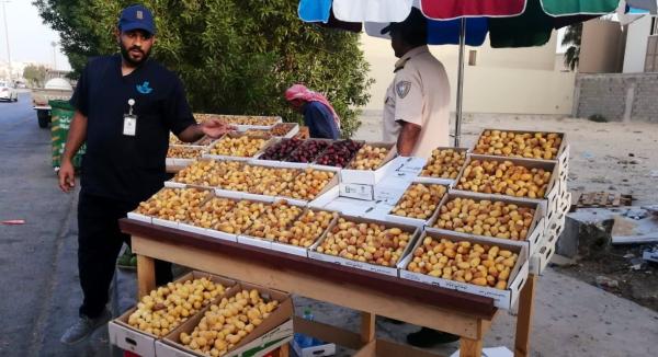 ضبط بسطات عشوائية مخالفة شرق الدمام