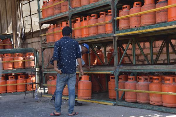 محلات الغاز..
خطر كامن في قلب الأحياء السكنية