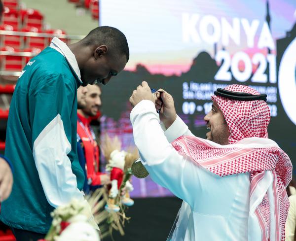 الفيصل يشهد ختام العاب التضامن الإسلامي بحضور أوغلو 