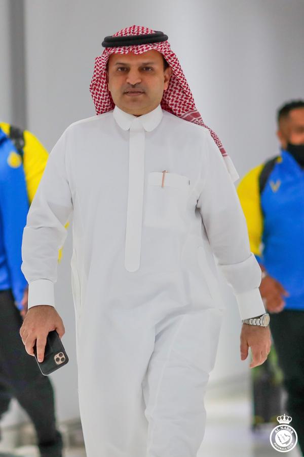 غارسيا يحدد الخانات ويقرر الصفقات