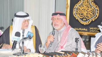 وفاة الأديب الكبير «عبد المقصود خوجة»