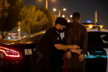 شرطة النعيرية تقبض على شخص لتهديده فتاة عبر أحد تطبيقات التواصل
