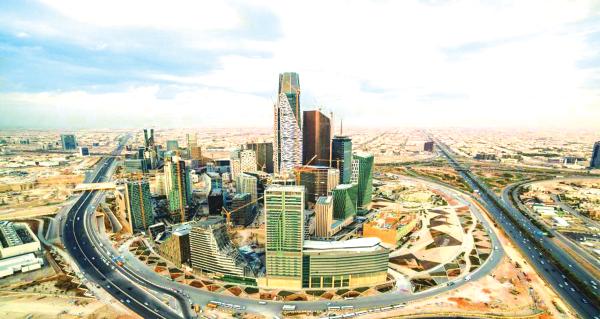 بلومبرغ: الاقتصاد السعودي يواصل الازدهار بعيدا عن عوائد النفط