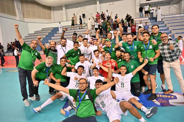 ما بين قبضة الأخضر والعالمية.. الإمارات!
